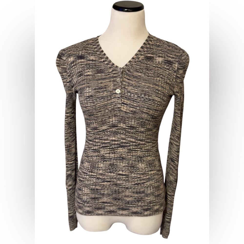 EUC Sundance Create Beauty Henley V neck ribbed thermal XS